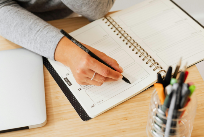 1757058554762670.jpg pexels-20250905-154415.jpg