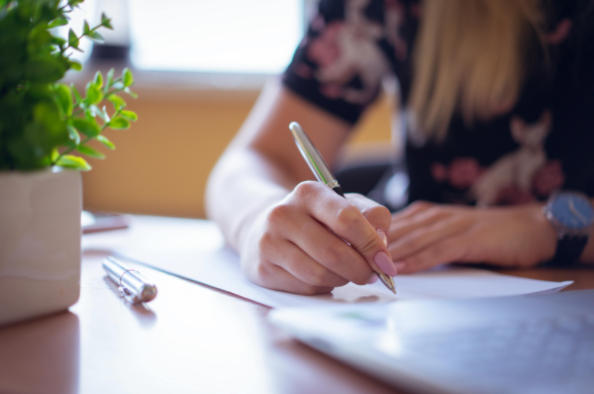 1762943457886001.jpg pexels_2025-11-12_114758_970.jpg