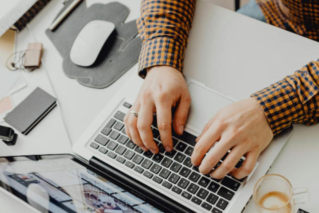 1765270336429972.jpg pexels_2025-12-09_165010_128.jpg