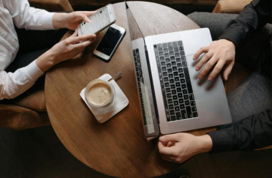 1765878092279331.jpg pexels_2025-12-16_173954_386.jpg